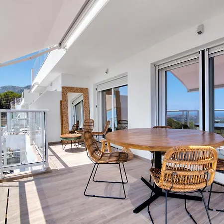 Real De Ifach - Atico Apartment *